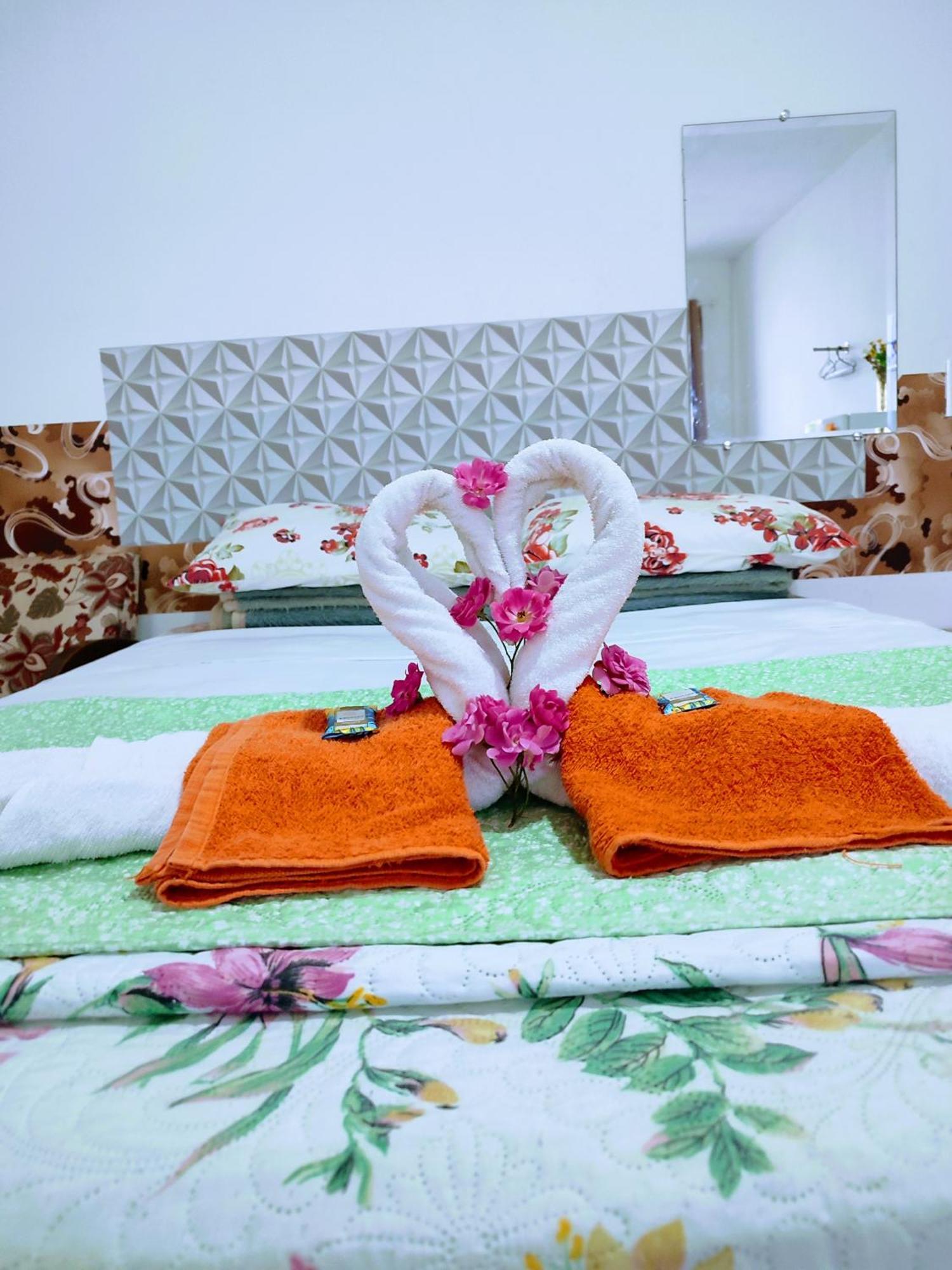 Minha Casa Em Botucatu Suite エクステリア 写真